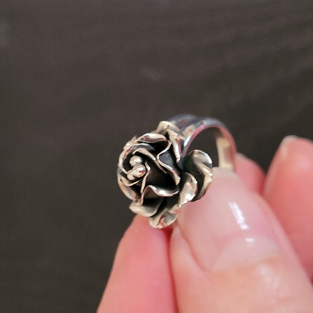 Adjustable Oxidized Silver Flower Ring - image 5